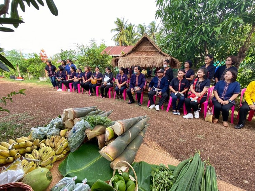 The Judges and his officers from Department of Social Development, Kalasin Province