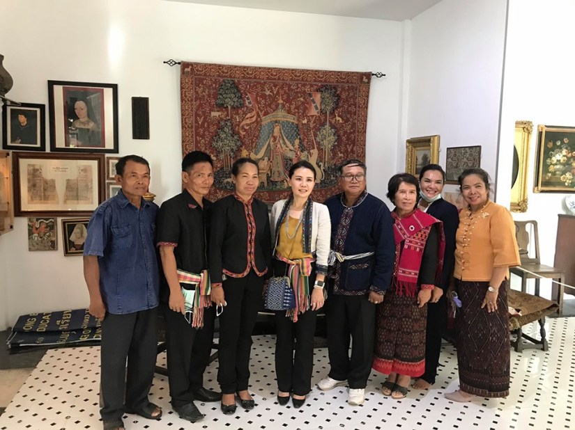 The Judges and his officers from Department of Social Development, Kalasin Province